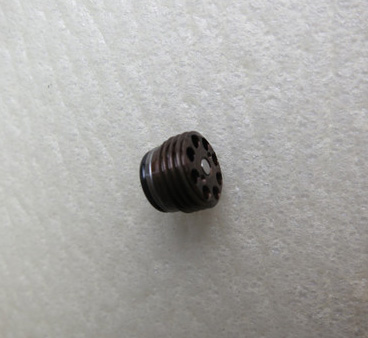 HE9677